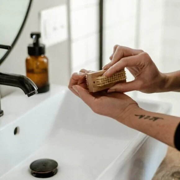 Me Mother Earth Lava Pumice Stone New In Package - Picture 4 of 4